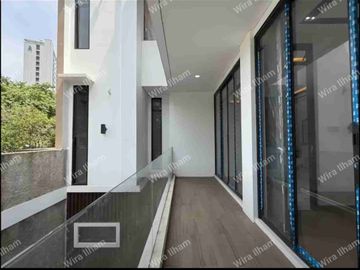 Private Pool Rumah Mewah di Cilandak Jakarta Selatan