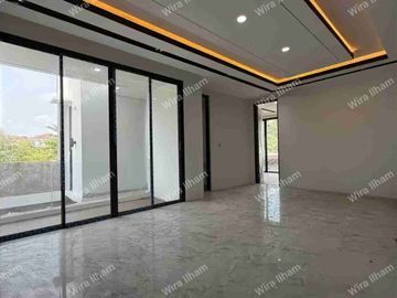Private Pool Rumah Mewah di Cilandak Jakarta Selatan