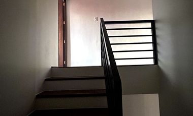 For Sale 4-Bedroom Duplex House and Lot Mutinlupa City -  R0509