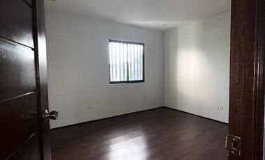 For Sale 4-Bedroom Duplex House and Lot Mutinlupa City -  R0509