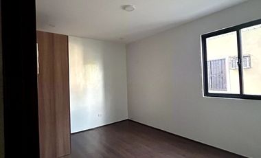 For Sale 4-Bedroom Duplex House and Lot Mutinlupa City -  R0509