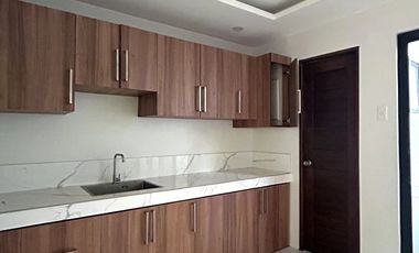 For Sale 4-Bedroom Duplex House and Lot Mutinlupa City -  R0509