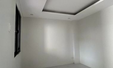 For Sale 4-Bedroom Duplex House and Lot Mutinlupa City -  R0509