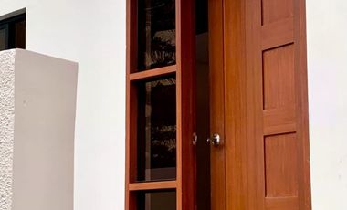 For Sale 3-Bedroom House and Lot Mutinlupa City -  R0510