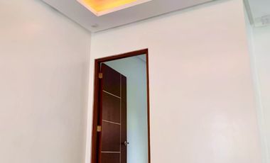 For Sale 3-Bedroom House and Lot Mutinlupa City -  R0510