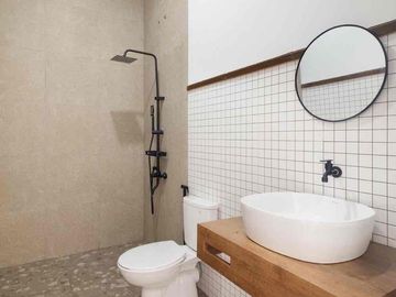 Rumah Murah Modern Tropical Strategis dekat Kircon dan Summarecon di Area Antapani Bandung