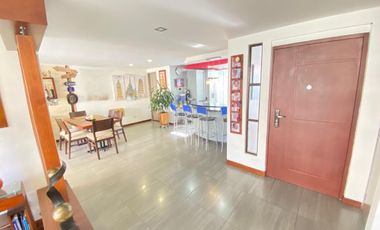 VENDE CASA LA FLORESTA - TOTALMENTE REMODELADA