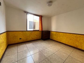 VENDO LINDO Y BIEN CONSERVADO, DEPARTAMENTO TRIPLEX MAS AZOTEA, DE 3 DORMITORIOS, VISTA EXTERNA