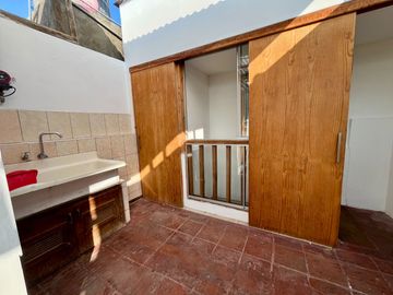 VENDO LINDO Y BIEN CONSERVADO, DEPARTAMENTO TRIPLEX MAS AZOTEA, DE 3 DORMITORIOS, VISTA EXTERNA