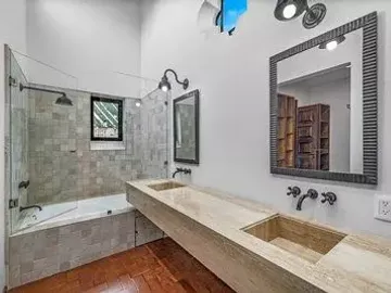 Casa Bamboo