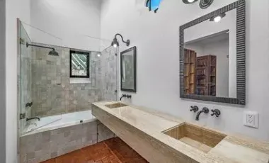 Casa Bamboo