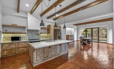 Casa Bamboo