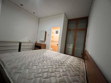 Dijual Rumah 2 Lantai Semi Furnished Di Neo Catalonia BSD City
