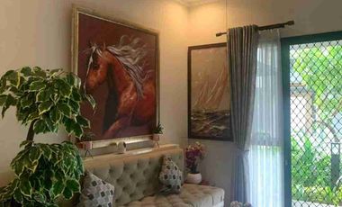 disewakan rumah 2 lantai di Summarecon bekasi