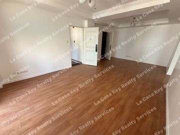RUSH for Sale Two(2) Bedroom with Parking_Mckinley Hill Garden Villas