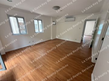 RUSH for Sale Two(2) Bedroom with Parking_Mckinley Hill Garden Villas