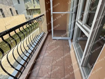 RUSH for Sale Two(2) Bedroom with Parking_Mckinley Hill Garden Villas