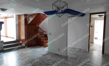 RENTA AMPLIA CASA EN AV. DOMINGO DIEZ CON EXCELENTE UBICACIÓN |PRIVADA CON PORTÓN ELÉCTRICO. 
 2 NIVELES