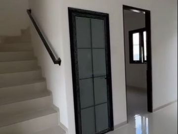 RUMAH BARU CLUSTER JL. GUNUNG HIMALAYA DENPASAR BALI