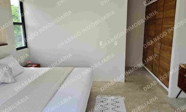 Casa en renta amueblada en región 15 a 2 cuadras de Av Kukulcán en tulum con alberca propia