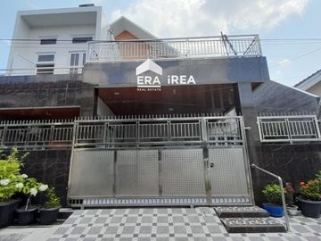 Rumah 2 Lantai Dijual di Baturan Colomadu Dekat RS JIH dan Stadion Mahanan Solo