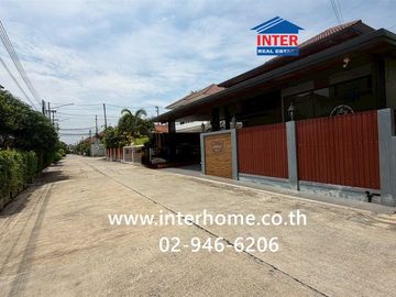Two-story detached house, 79.4 sq.wah, Pruksapiman Garden 345 Village, behind Bang Khu Wat Municipality, next to Bang Khu Wat Municipality, Highway 34