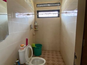 Rumah 2 Lantai Modern Minimalis Siap Huni di Kawasan Cirendeu