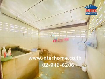 Single-story house + land, 187 sq.wah. Located near Rittah Co., Ltd. (New Warehouse, Khlong 12), Rangsit-Nakhon Nayok Road, Khlong 12 Bypass, Nong Sue