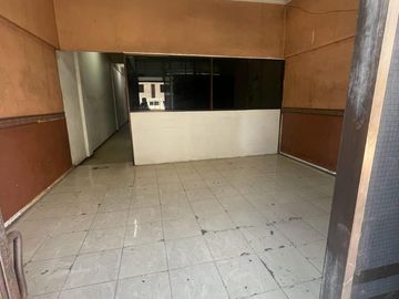 Dijual Ruko MURAH KOMERSIAL Strategis Di Komplek Ruko PERAK Sebrang Gedung Barunawati Surabaya