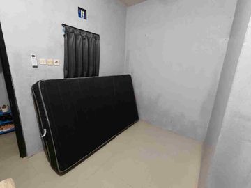 Kost Baru 2 Lantai  Full Furnish 20 Kamar Tidur Dekat Kampus UMS