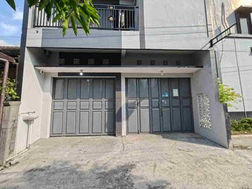 Kost Baru 2 Lantai  Full Furnish 20 Kamar Tidur Dekat Kampus UMS