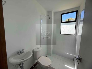 Casa campestre en Urbanización cerrada El Carmen de Viboral vía Rionegro