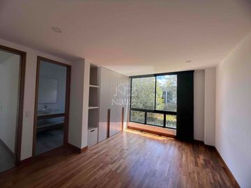 Casa campestre en Urbanización cerrada El Carmen de Viboral vía Rionegro