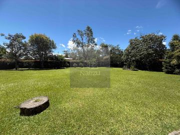 Casa campestre en Urbanización cerrada El Carmen de Viboral vía Rionegro