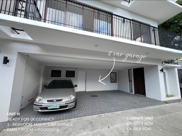 FOR SALE LUXURY TOWNHOUSE IN QUEZON CITY