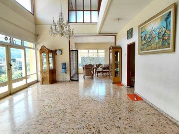 Jarang Ada Dijual Villa Siap Pakai Furnished, Di Songgoriti  Kota Batu