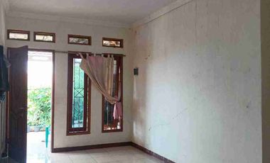 Dijual rumah siap huni di Duta Harapan bekasi utara