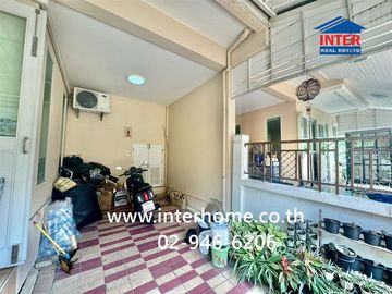 Two-story townhome, 19.5 sq.wah, A-Dream Ratchaphruek-Taling Chan Village, Soi Suan Phak 32, Ratchaphruek Road, Taling Chan Road, Bang Kruai, Nonthabu