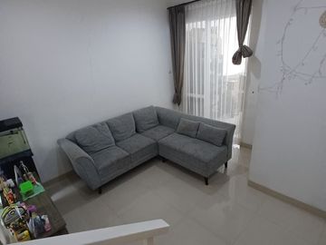 Dijual Rumah 2 Lantai Minimalis Siap Huni di Cluster Golden Prima Harapan Regency Bekasi
