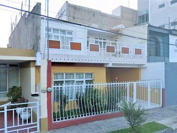 CASA EN VENTA EN LA LUNETA, ZAMORA DE HIDALGO, MICHOACAN.