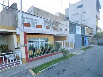 CASA EN VENTA EN LA LUNETA, ZAMORA DE HIDALGO, MICHOACAN.