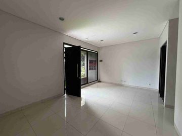JUAL CEPAT BU Cluster Precia The Eminent BSD Rumah 2 Lantai Siap Huni SHM 2 M