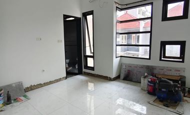 Dijual Rumah Minimalis Gress Baru Renovasi Wiyung Surabaya