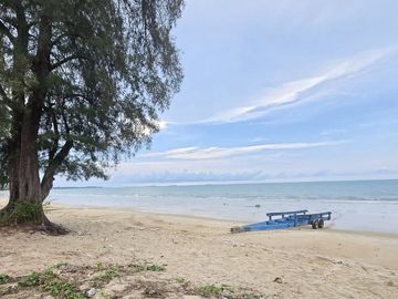 Beachfront Land Rayong – 2.172 m2 - Panoramic Sea Views