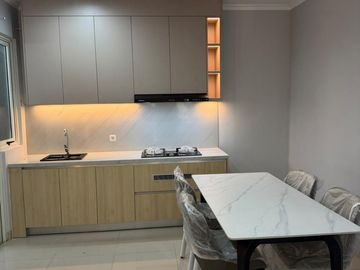 Dijual Rumah Full Furnished (7x11) Cluster Thomson Gading Serpong Tangerang
