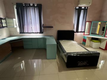 DIJUAL RUMAH FULL FURNISH CLUSTER FIORE FORESTA BSD