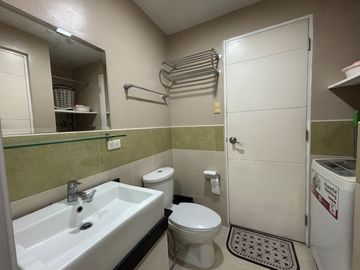 Fully Furnished 1 bedroom Unit with Balcony  at Blue Sapphire Residences