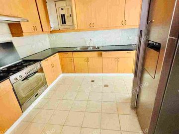 Spacious 2BR with Parking for Sale or Lease in McKinley Garden Villas, Taguig