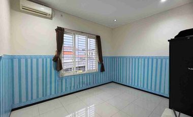 JUAL RUMAH TENGAH KOTA BISA  BELI JEJER 2