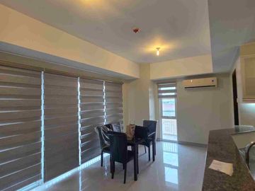 For Sale 1 Bedroom unit with balcony and with FREE Parking at Venice Luxury Residences McKinley Hill Fort Bonifacio Taguig